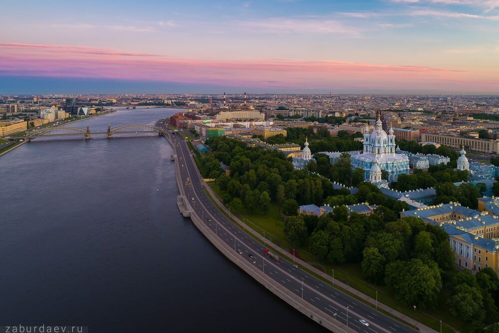 Смольный собор