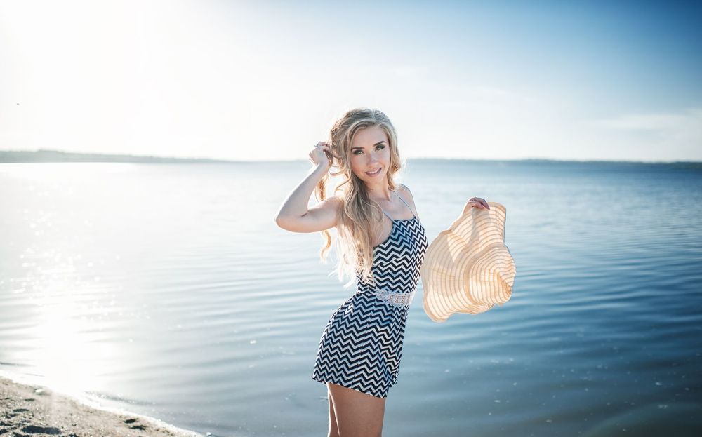   Sunny girl