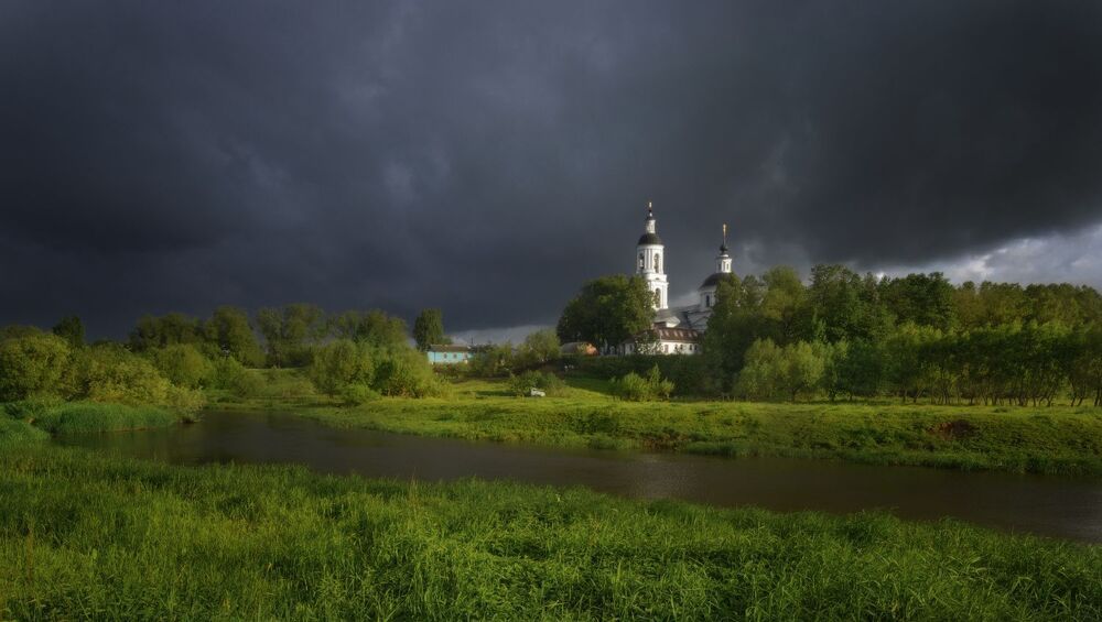 Летний Контраст