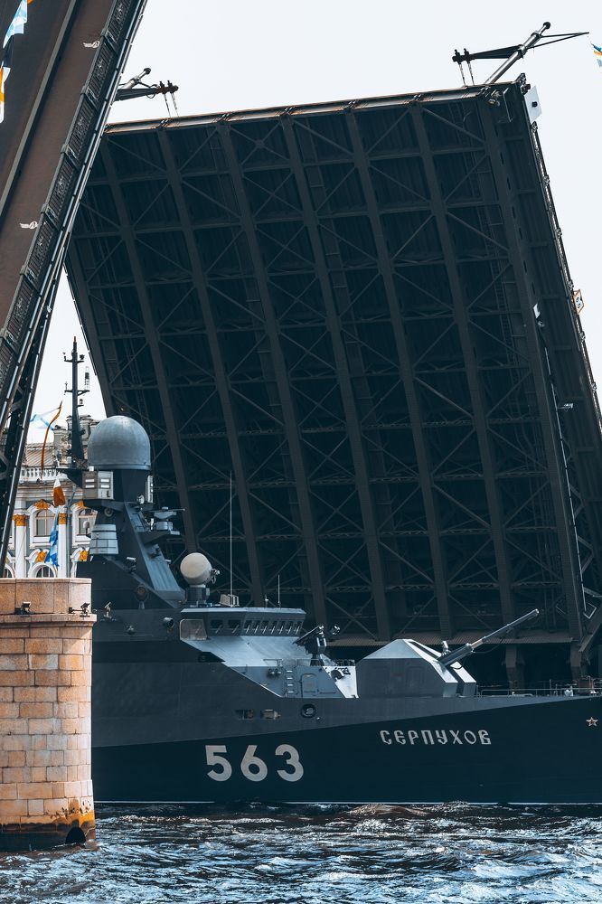 Парад ВМФ России в Санкт-Петербурге.