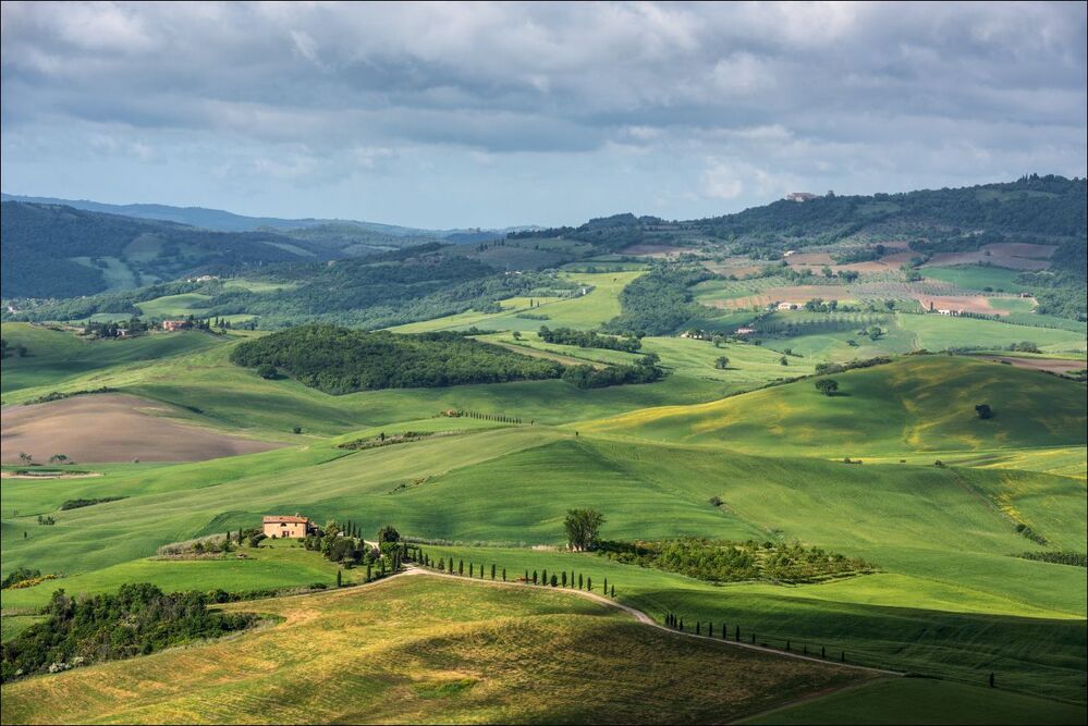 Фрагмент вида из Pienza не ранним утром