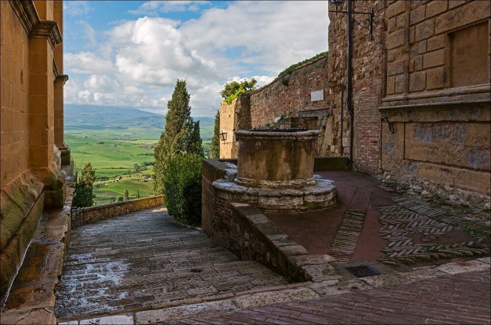 Вид из Pienza в начале дня