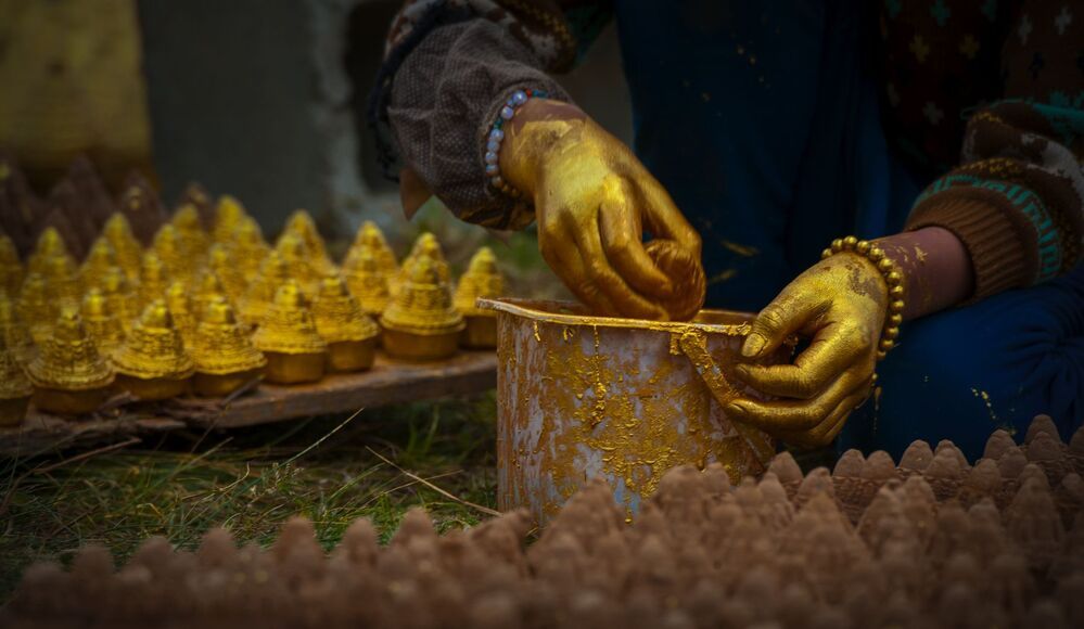Stupa cornerstone - check 佛塔基石-查查