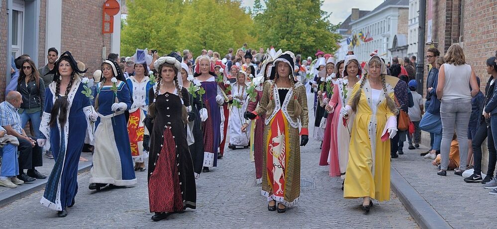The procession of the Golden Tree (part two)