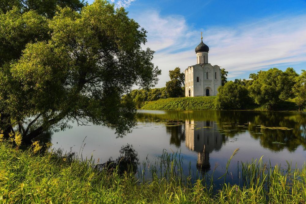 Храм ПокровА на Нерли
