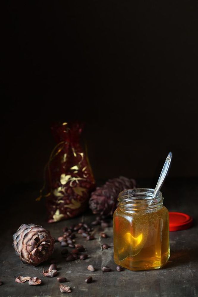 Мед и орешки