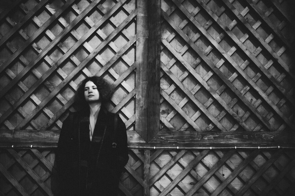 лица