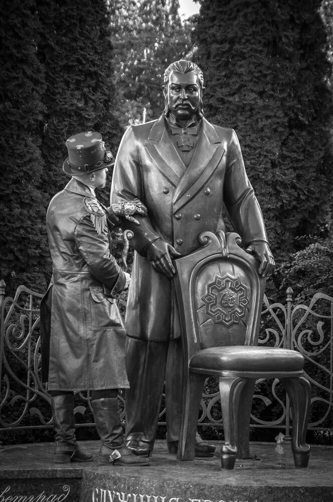 Лёд и камень
