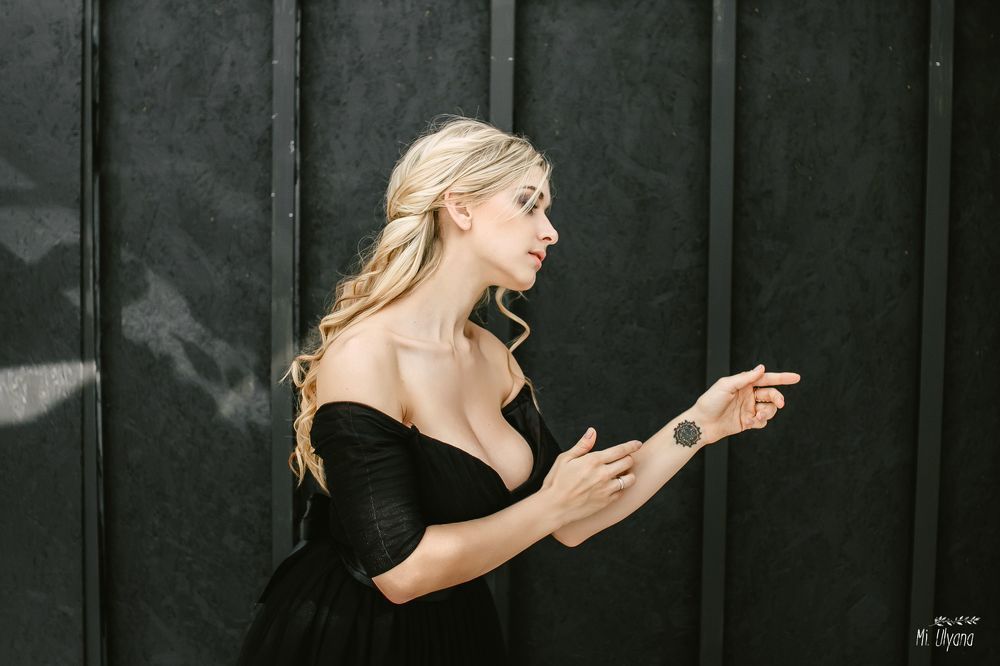 Анна