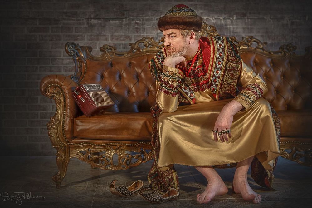 Иван Васильевич снова меняет профессию...