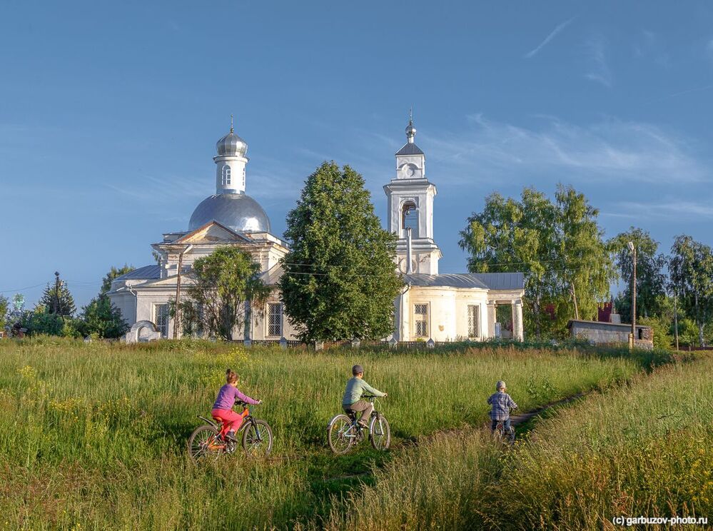 Свято&ndash;Успенский храм, село Нарышкино