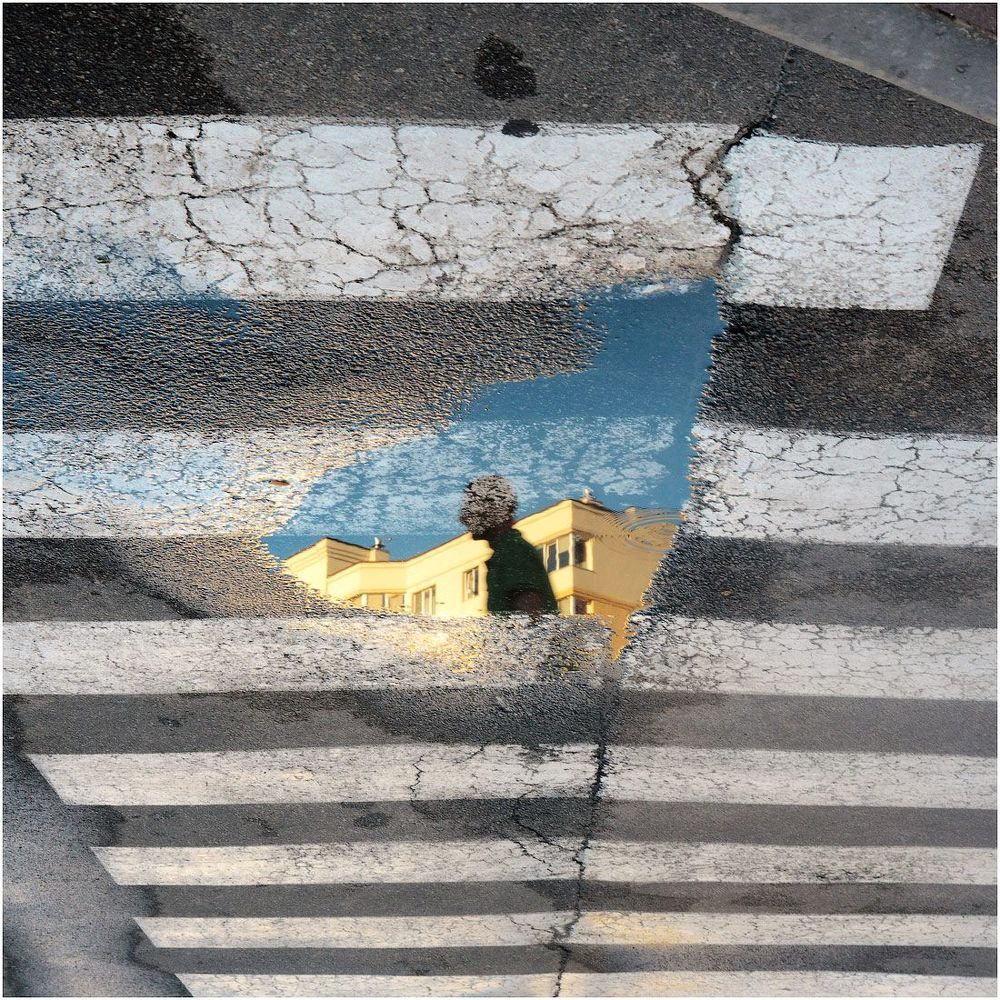 Abstract city and his habitants