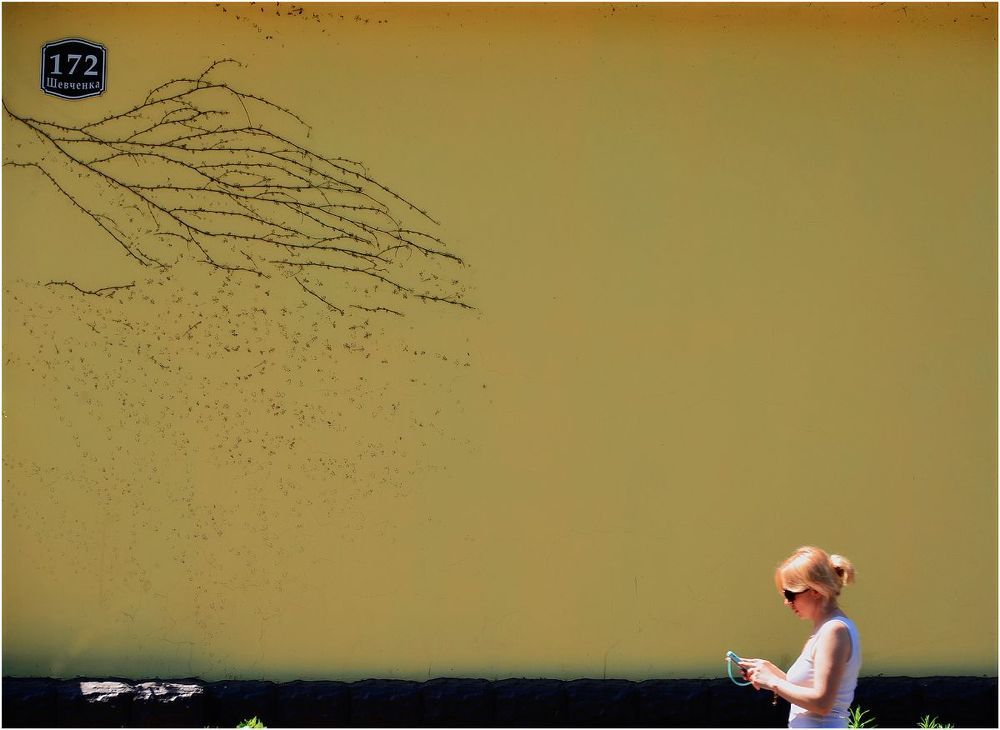 Abstract city and his habitants