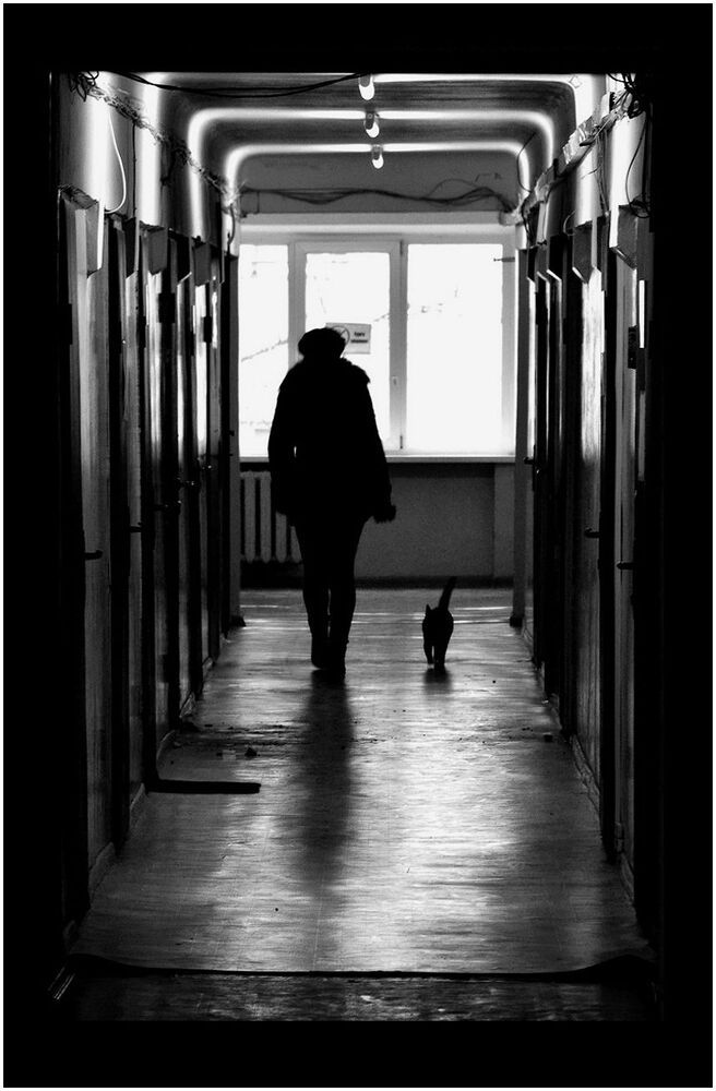 Abstract city and his b&w habitants