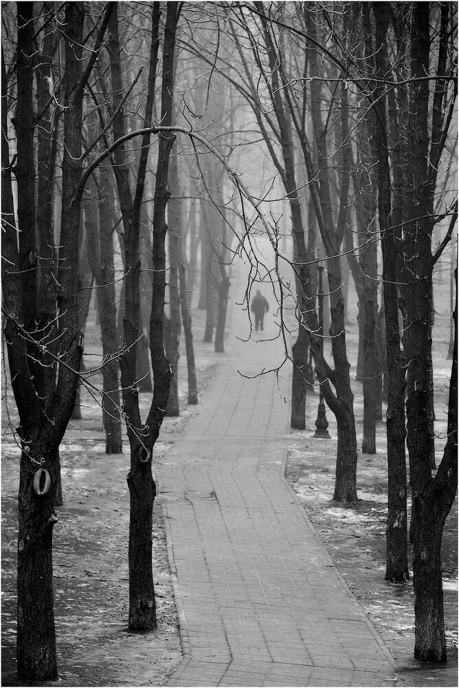 Abstract city and his b&w habitants
