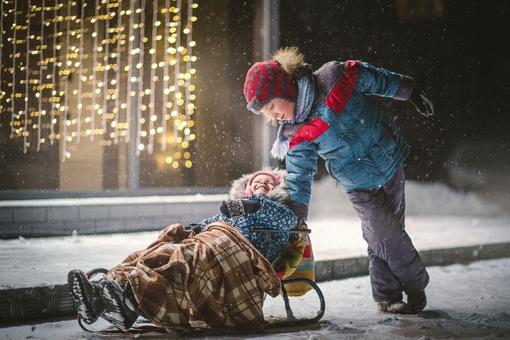 На санках в снегопад