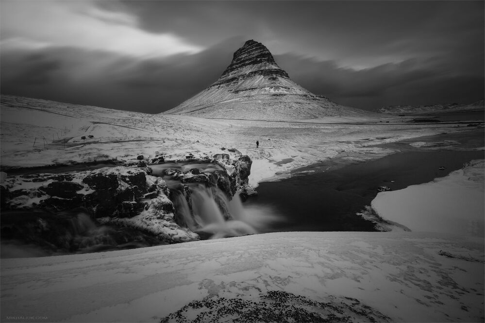 Kirkjufetl. Color and b/w