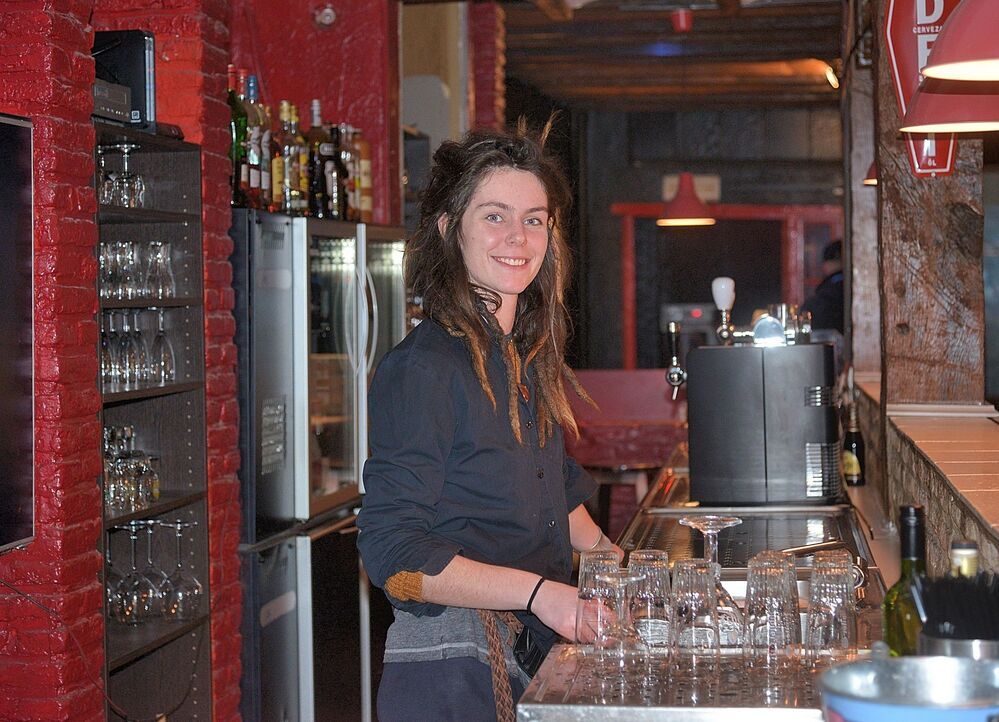Girls of Ghent(Belgium).