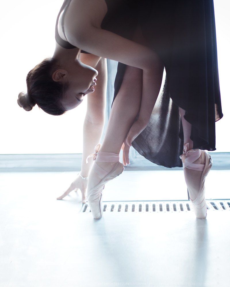 A sombre dance