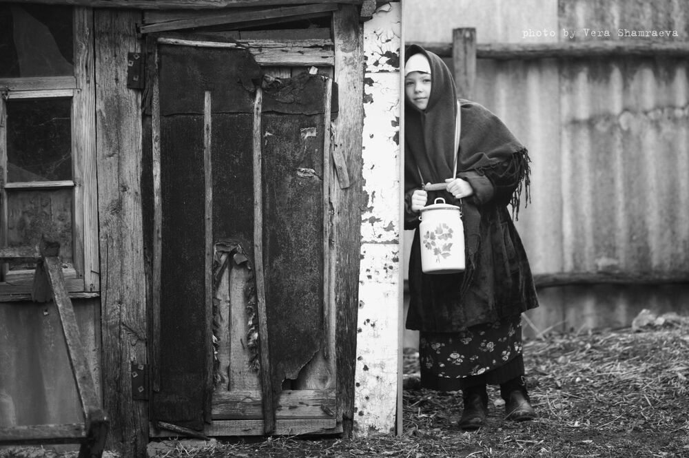 К бабушке за молоком...