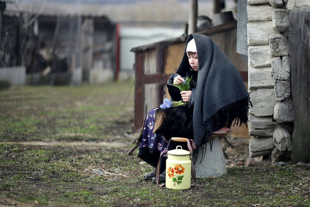 К бабушке за молоком...