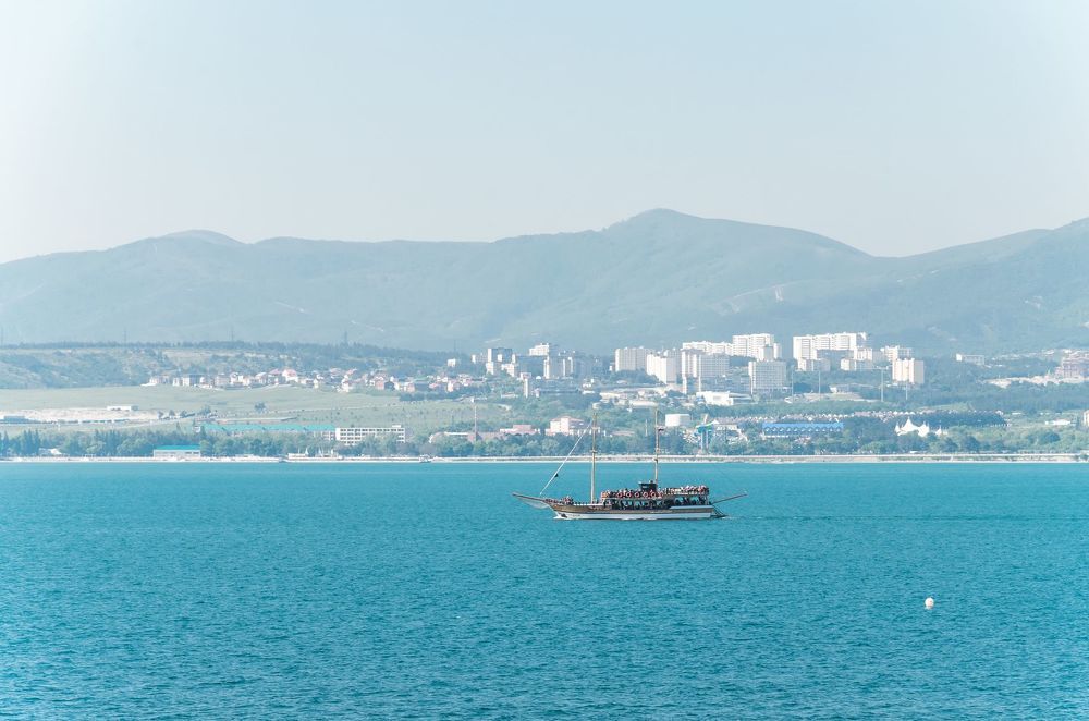 Хроники вешнего Геленджика.