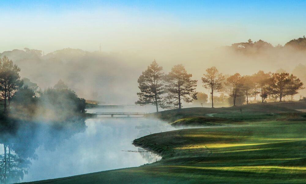 Sunrise on the city of Dalat