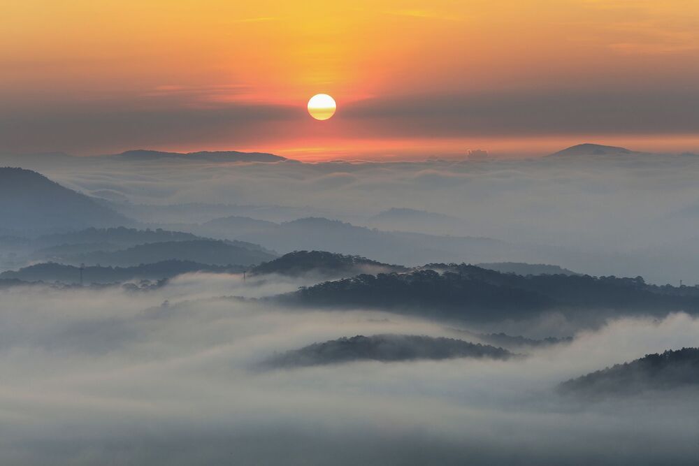Sunrise on the city of Dalat