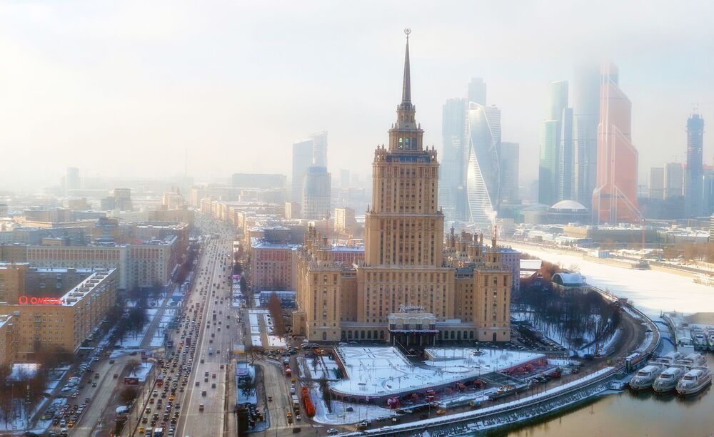 Мистическая апрель в Москве