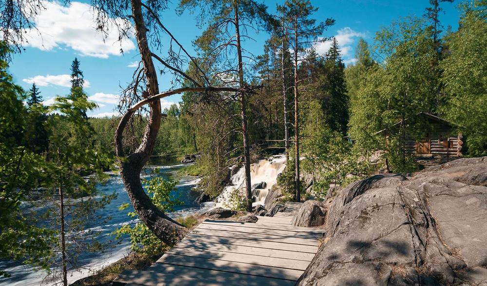 Водопад Ахвенкоски. Карелия.