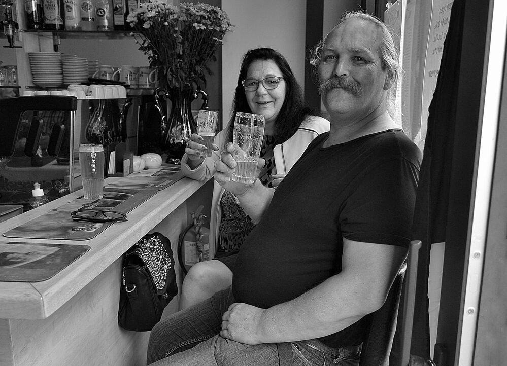 In the pubs of Mons.