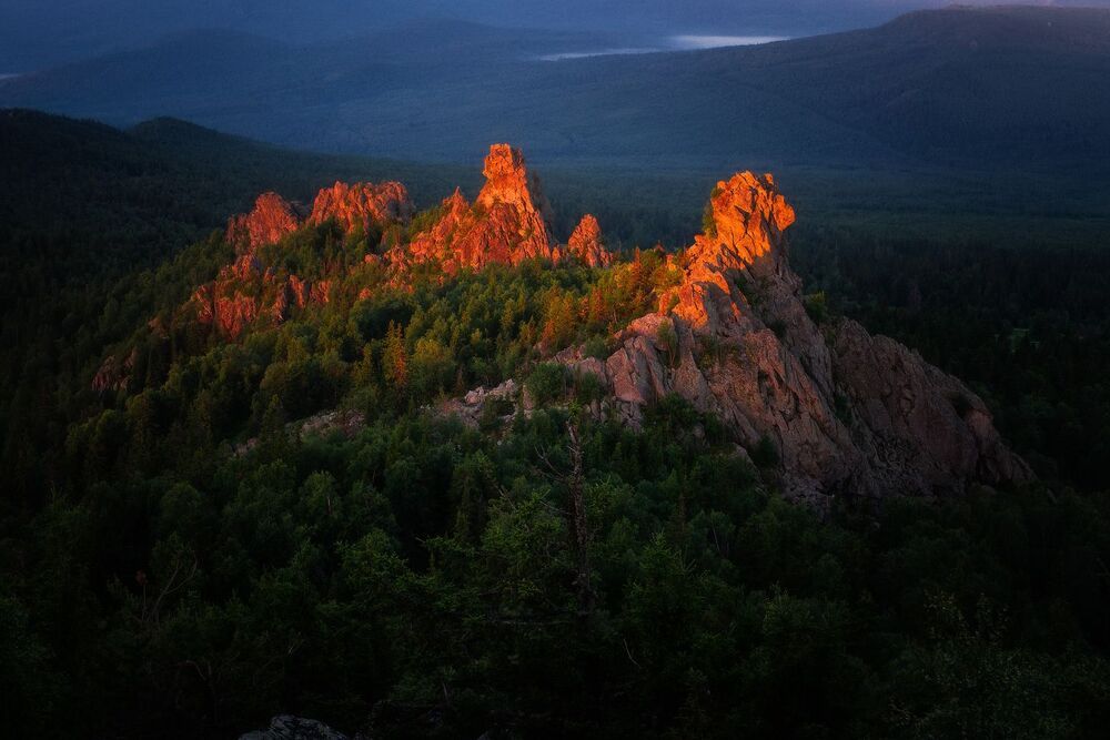 Красочный Ялангас