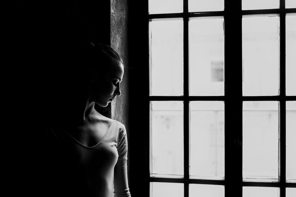 Dancing on tiptoe