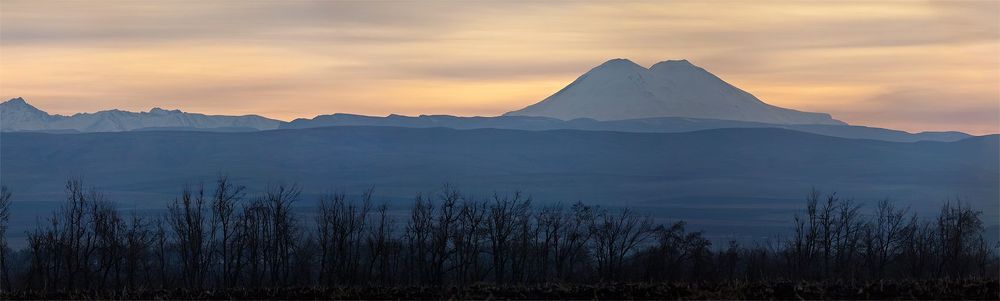 там за горами садилось солнце...