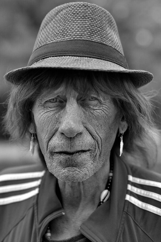 Portraits of homeless.