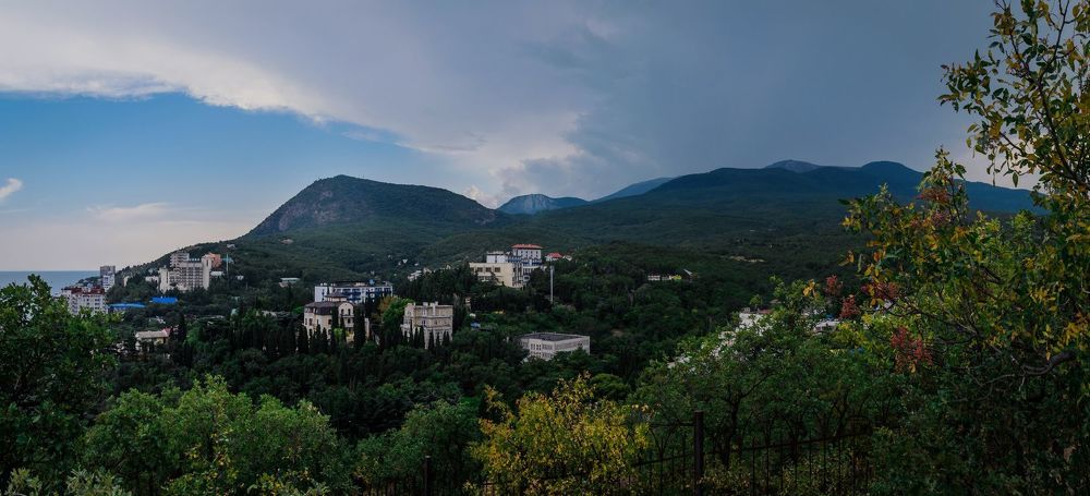Алуштинские истории.