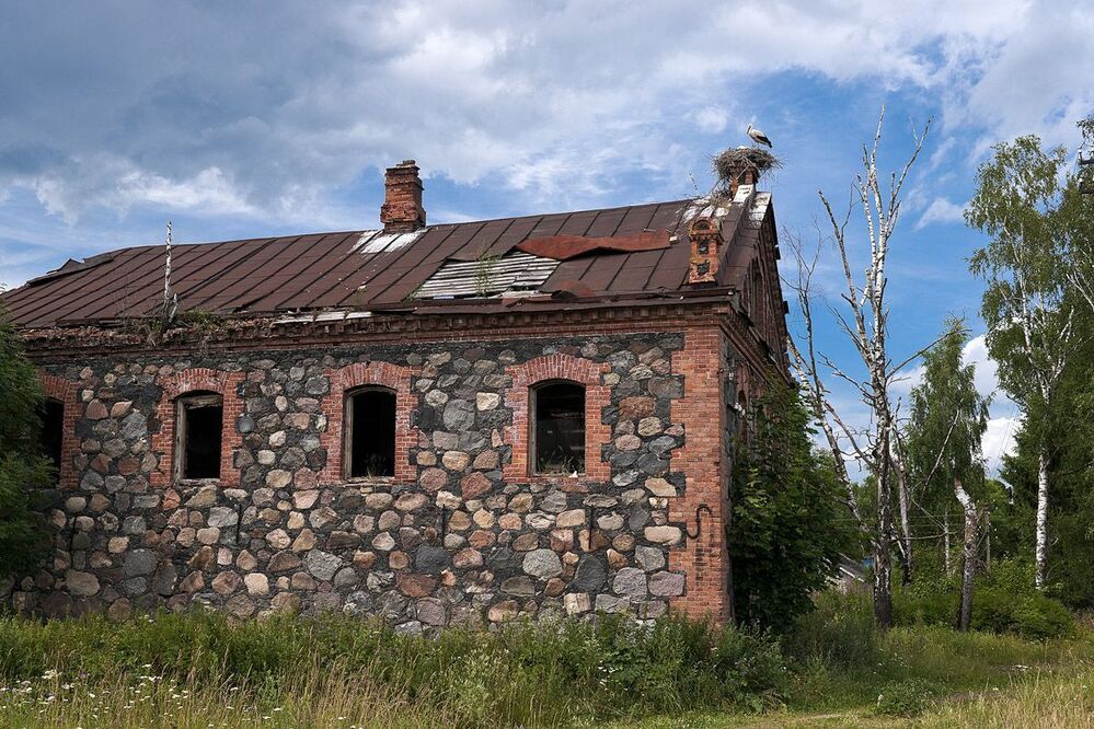 с.Гораи 2011г.,всё тот же дом у дороги