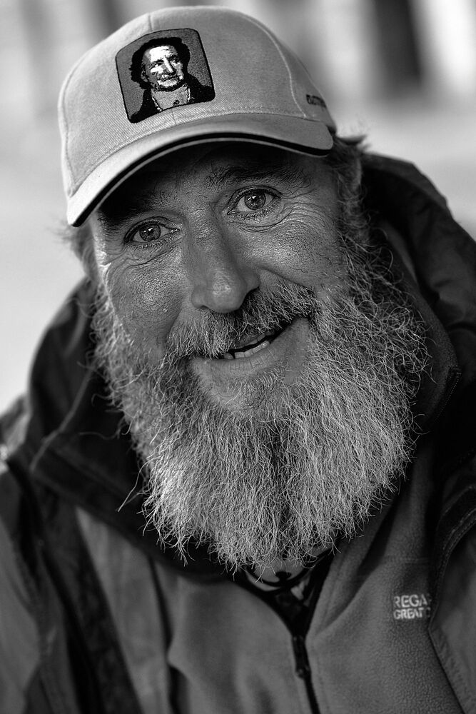 Portraits of homeless.