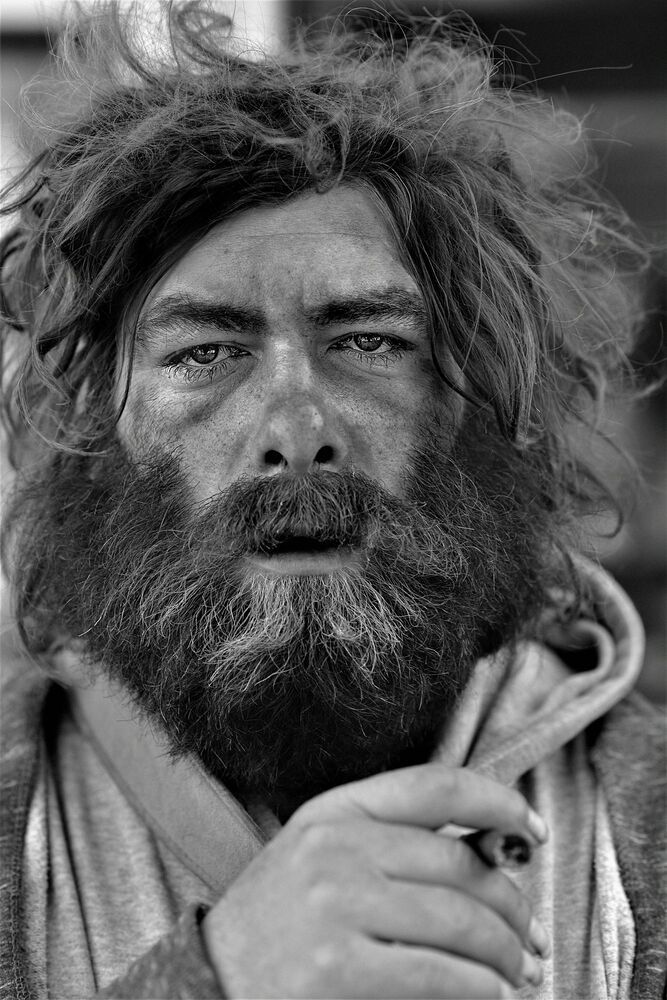 Portraits of homeless.