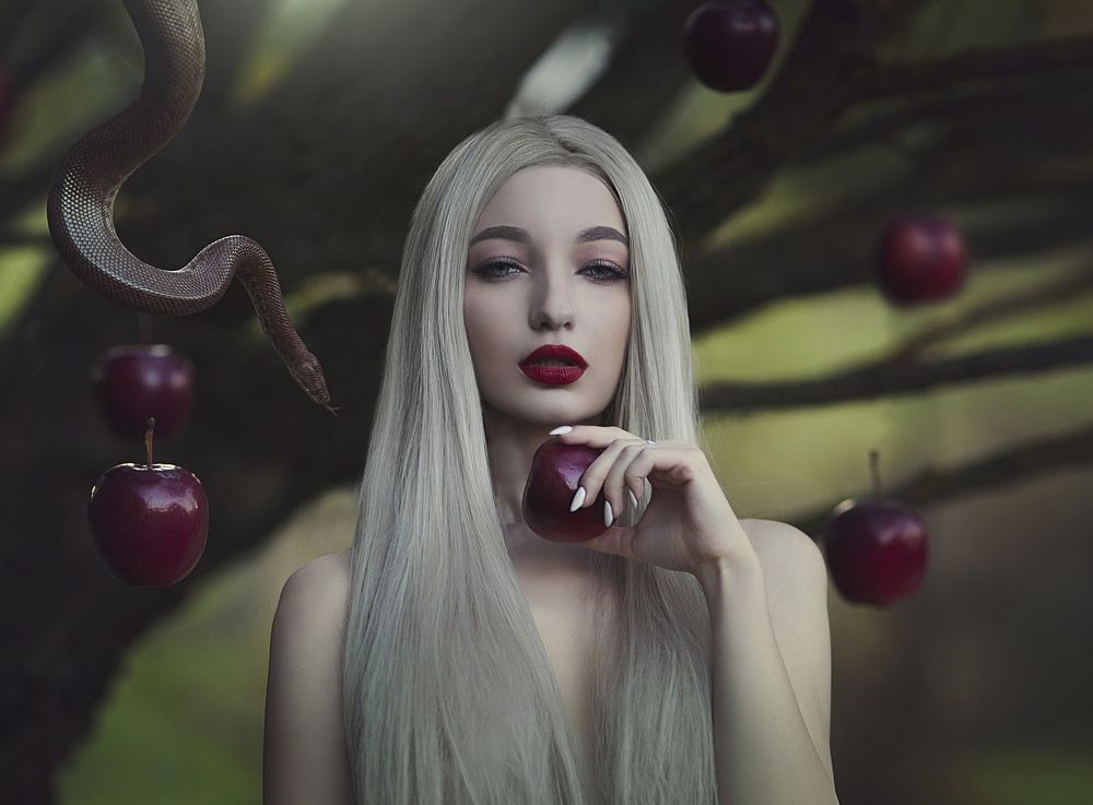 Ева