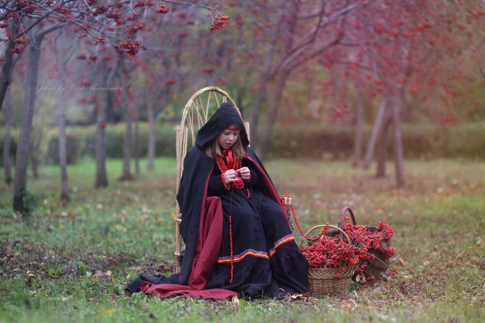 Рябиновые бусы