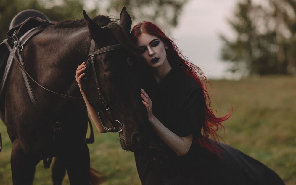 Аня