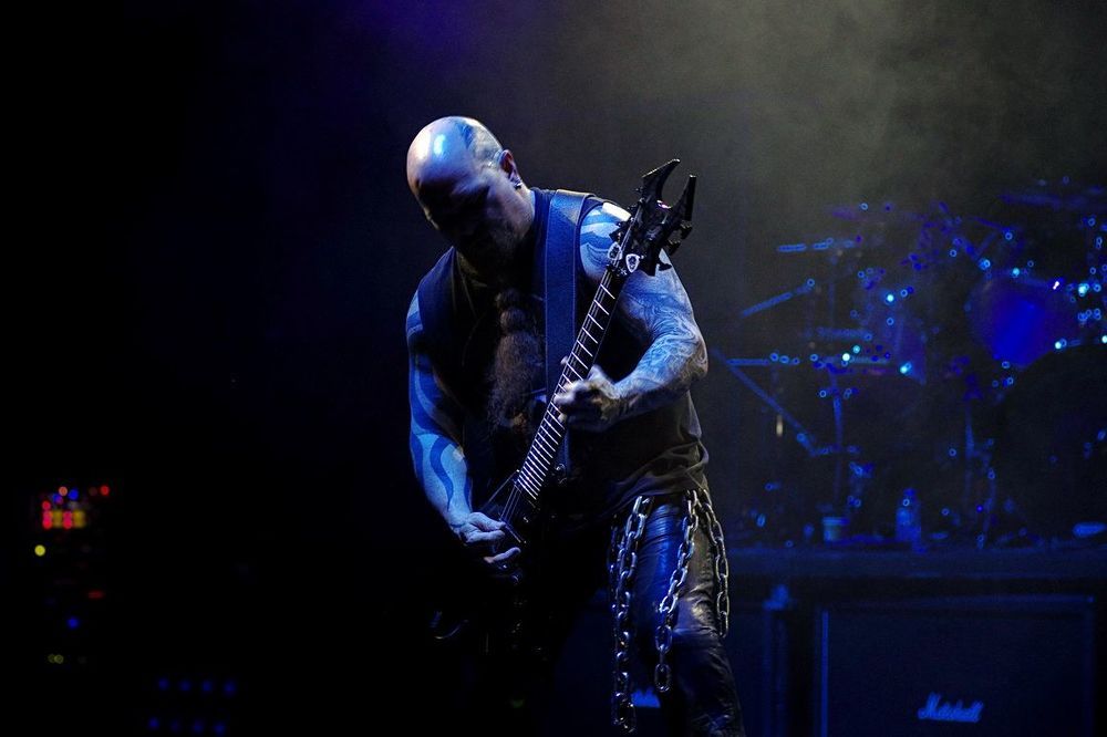MONSTERS OF ROCK