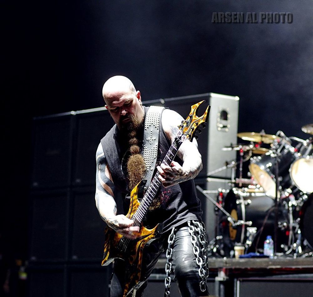 MONSTERS OF ROCK