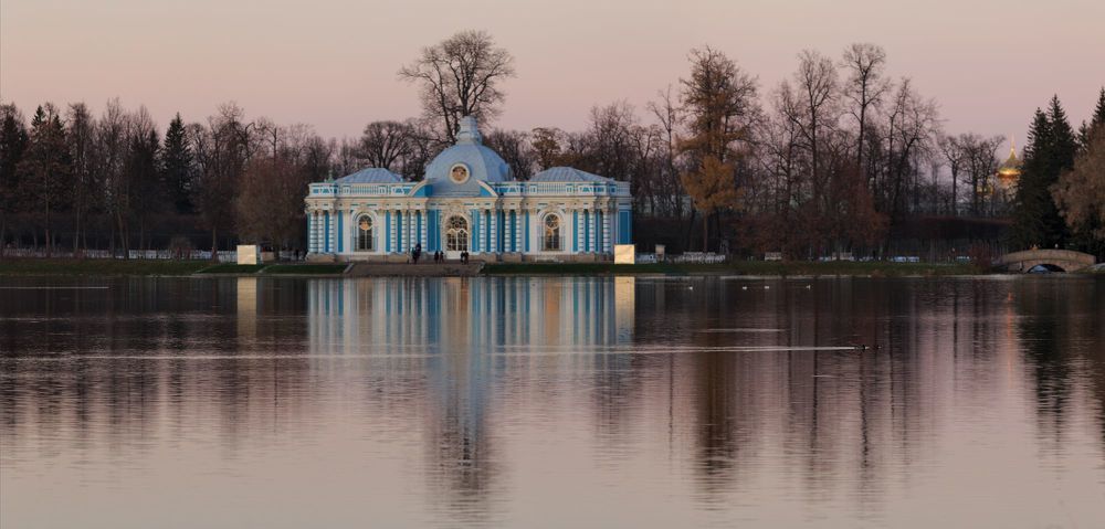 Поздняя осень . . .