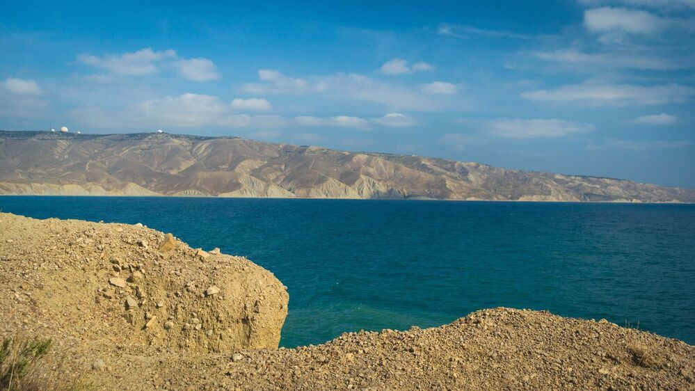 Осень в Крыму (серия)