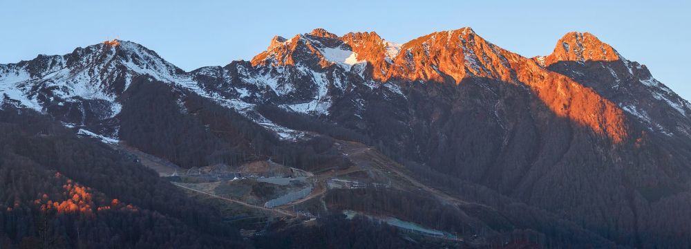 Про осенние сны величавых хребтов.