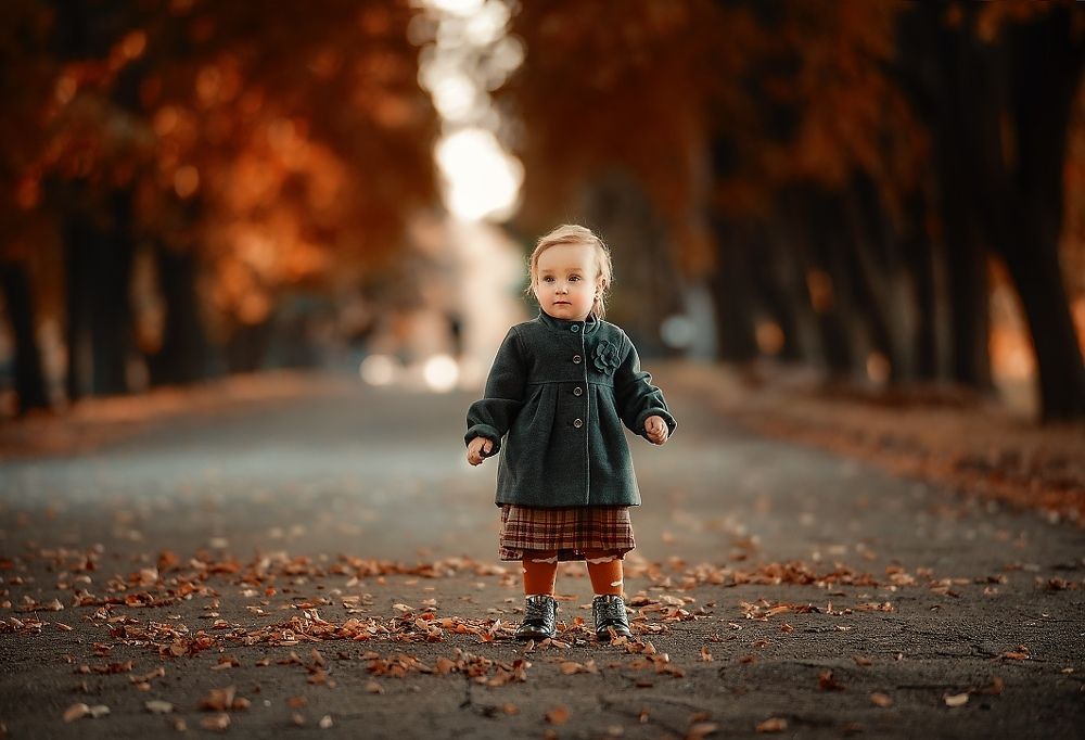 Вероничка и шляпа :)