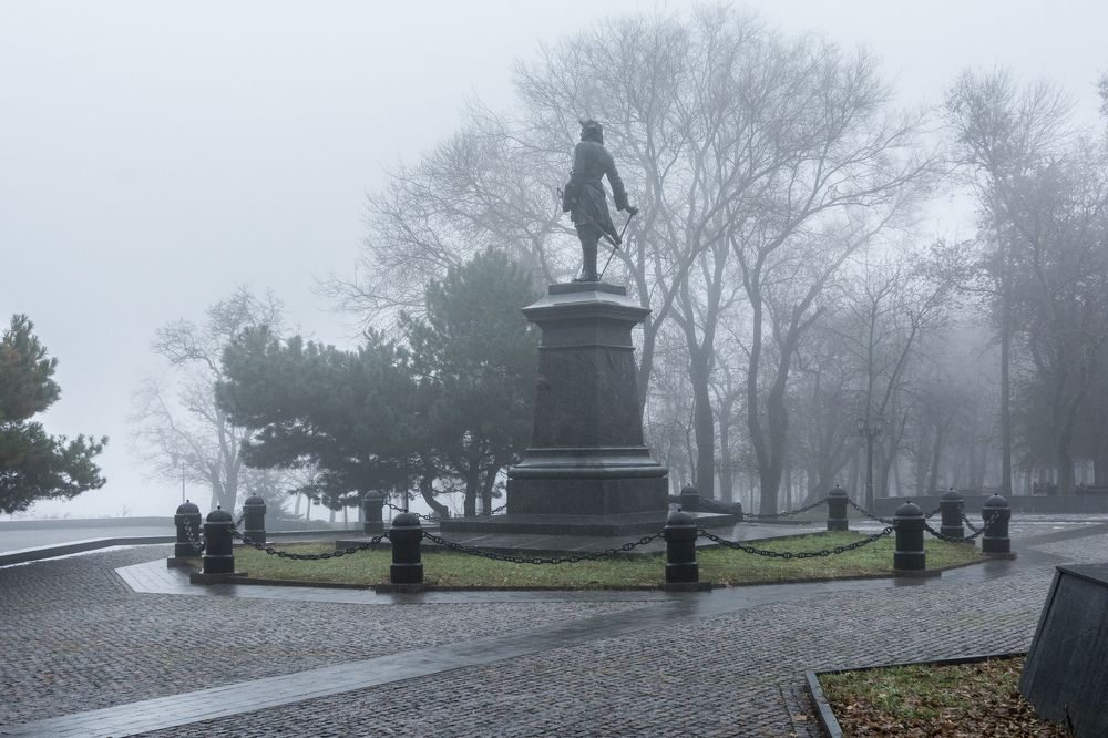 Его величество император