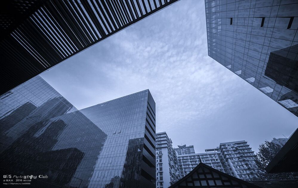 空间